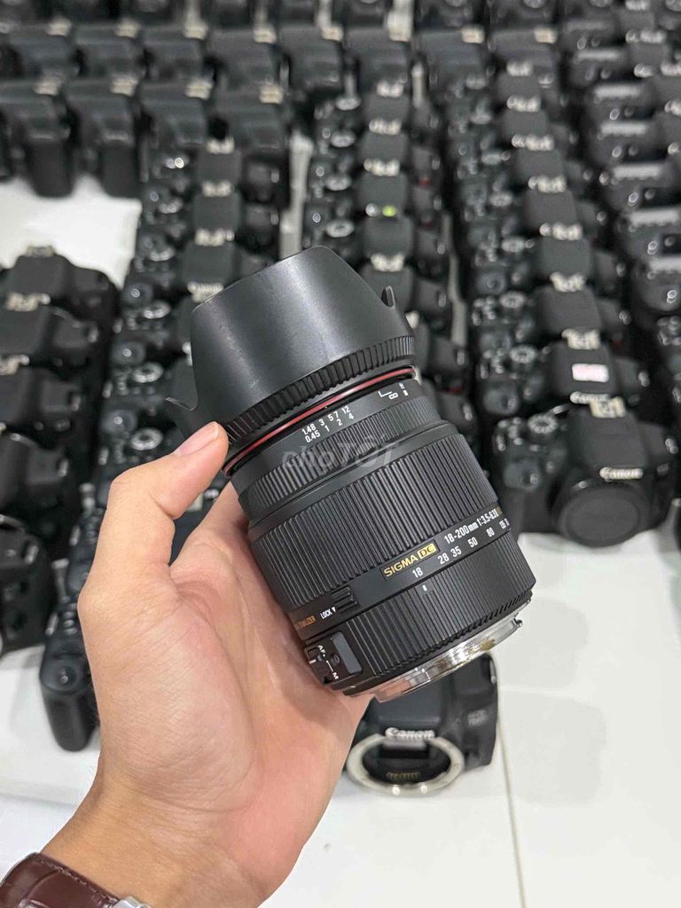Sigma 18-200mm f/3.5-6.3 DC OS. Mua bán Máy ảnh, Máy quay tại Quận Phú Nhuận Tp Hồ Chí Minh được đăng bởi Khánh máy ảnh top 1 hình 1