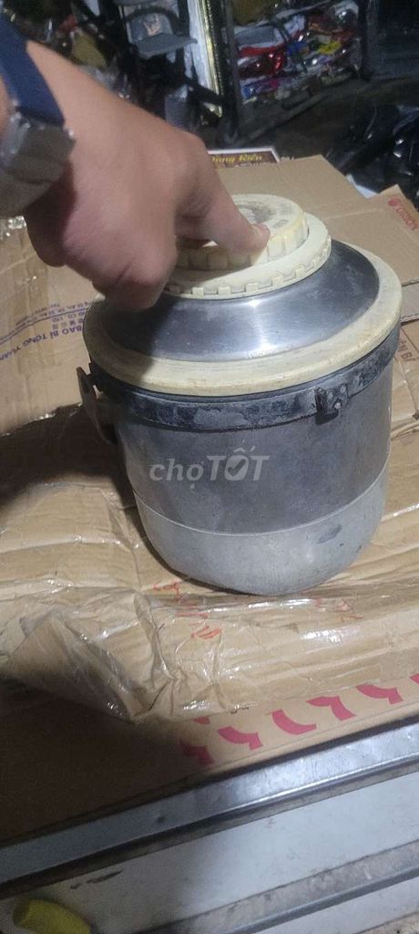 Nồi giữ nhiệt Kim loại Xám Liên Xô. Mua bán Dụng cụ nhà bếp tại Quận Đống Đa Hà Nội được đăng bởi vũ khắc tiến hình 1