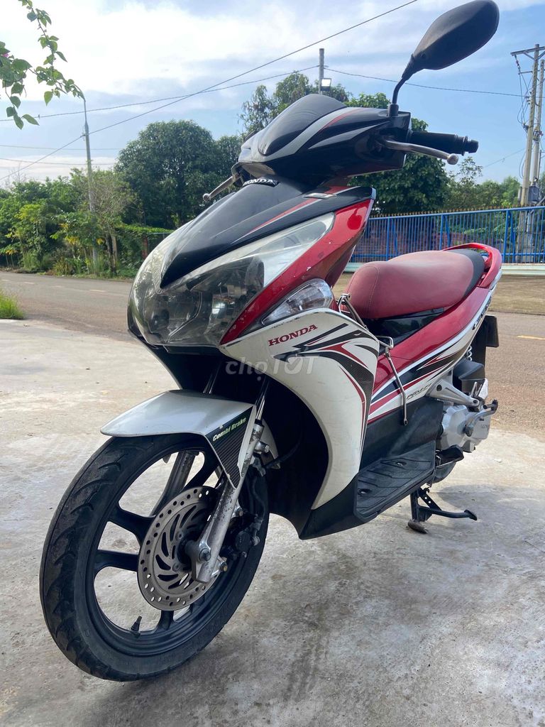 HONDA AIRBLADE FI 2012 CHÍNH CHỦ KÝ GIẤY ĐƯỢC. Mua bán Xe máy tại Huyện Thống Nhất Đồng Nai được đăng bởi CHODONGNAI youtube video hình 2