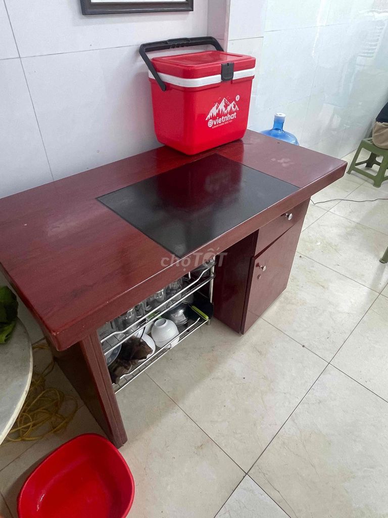 Bàn làm việc Gỗ Nâu đỏ. Mua bán Bàn ghế tại Quận Hà Đông Hà Nội được đăng bởi phuong hình 1