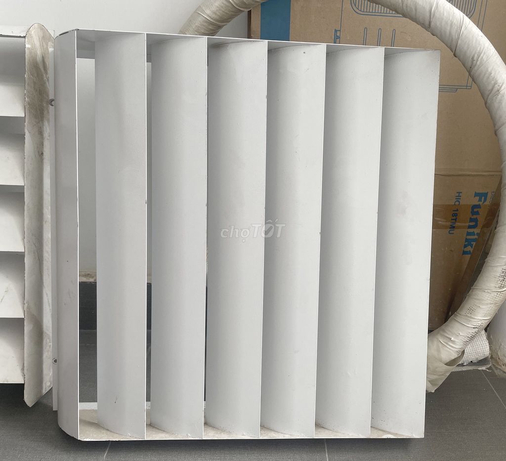Tấm chuyển hướng gió cục nóng máy lạnh. Mua bán Máy lạnh, điều hoà tại Quận Hoàng Mai Hà Nội được đăng bởi Hải Chi hình 1