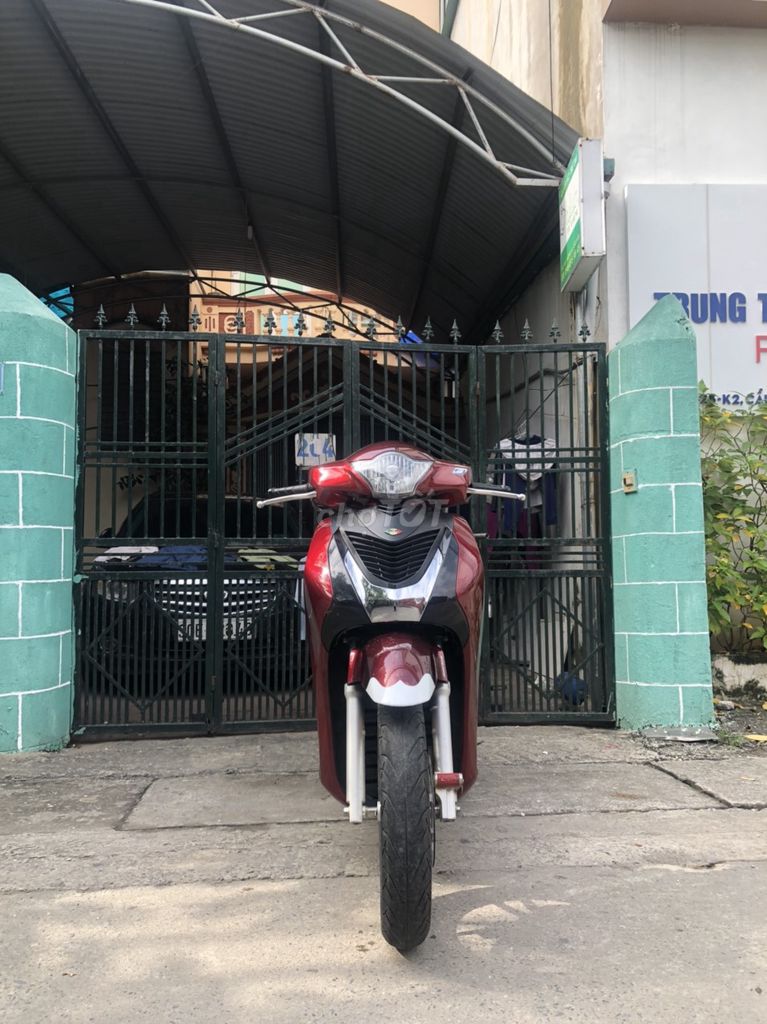 Honda SH 125-2017 Việt mới 95% một chủ sử dụng từ