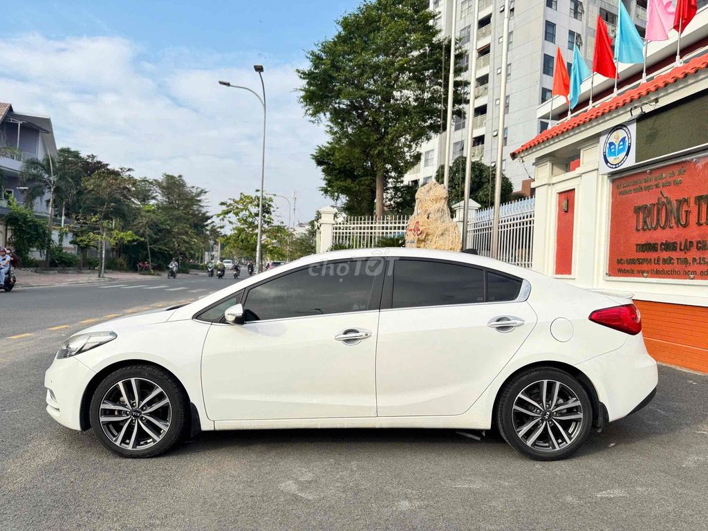 Kia K3 from cuối 2016 2.0 AT xe gia đình zin 100%