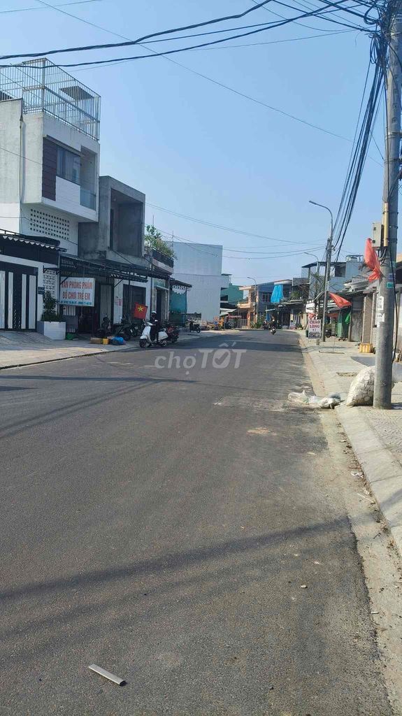 ?Bán đất tặng nhà c4 Mt Nam Cao,sát ngã 5 Phạm Như Xương Đường Nam Cao, Phường Hòa Khánh Nam, Quận Liên Chiểu, Đà Nẵng Quận Liên Chiểu Đà Nẵng
