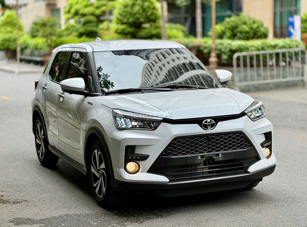 Toyota Raize 1.0 Turbo 2024, малый пробег, отличная цена