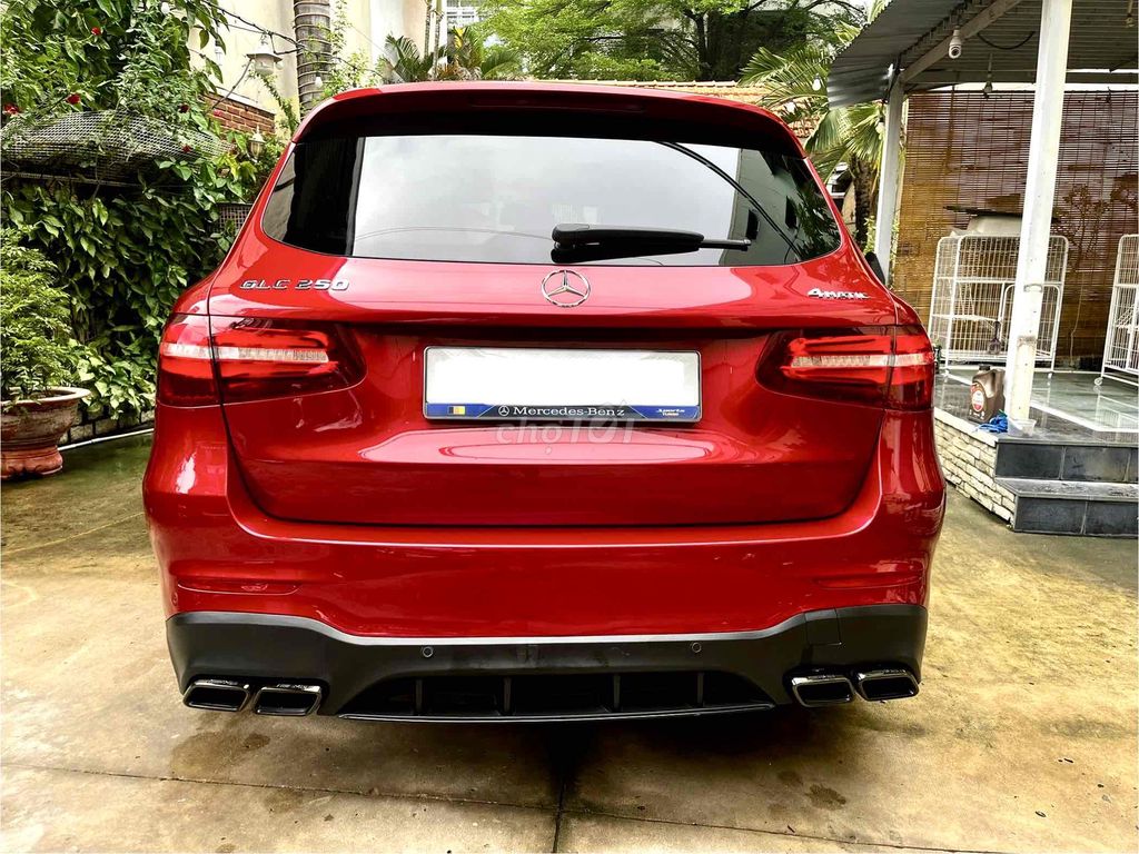 Mercedes GLC 250 4Matic 2019. Xe đẹp không lỗi. Mua bán Ô tô tại Quận 7 Tp Hồ Chí Minh được đăng bởi Ô tô Thái Hiền hình 5