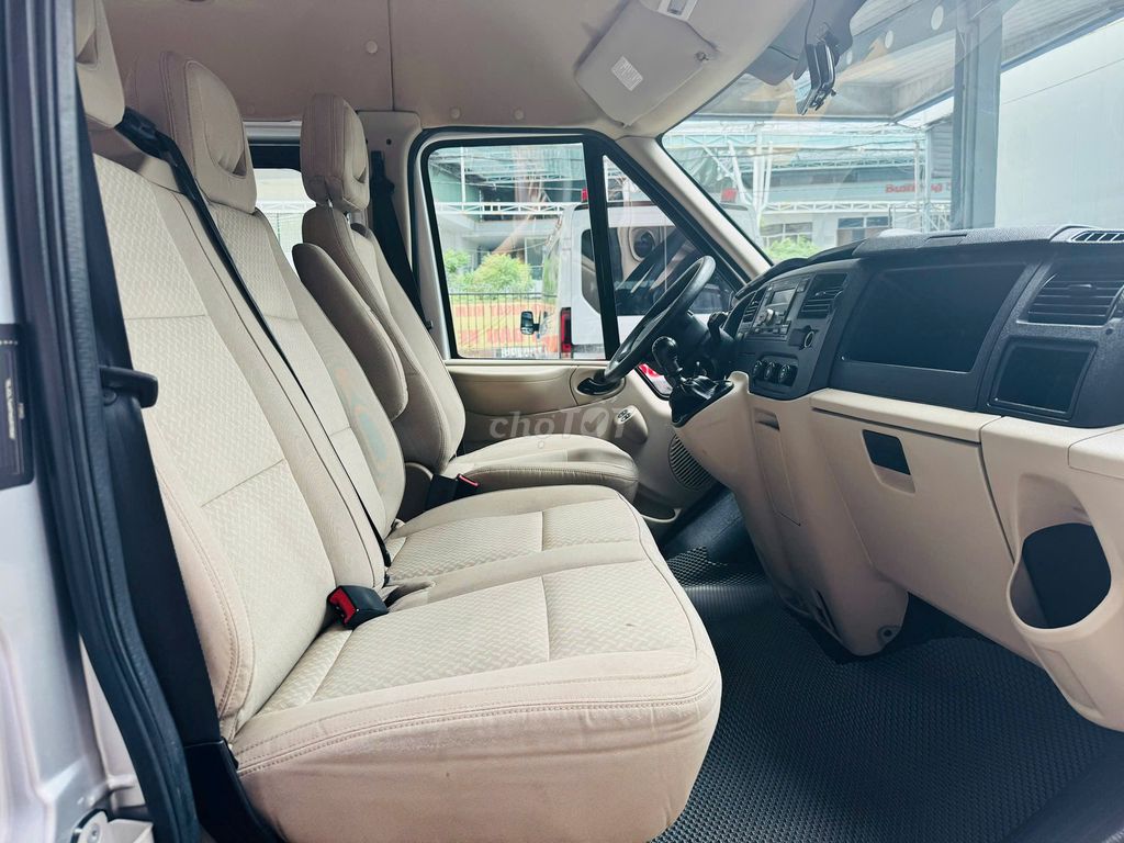 Hãng Bán Ford Transit Van 6 Chỗ 2021 - Xe Đẹp. Mua bán Ô tô tại Quận Tân Phú Tp Hồ Chí Minh được đăng bởi Phạm Văn Thông hình 9