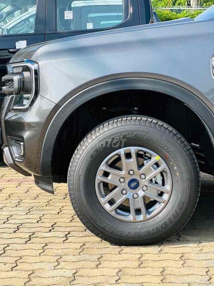 Ford Ranger XLS 4x2 AT 2026, пробег 11 000 км