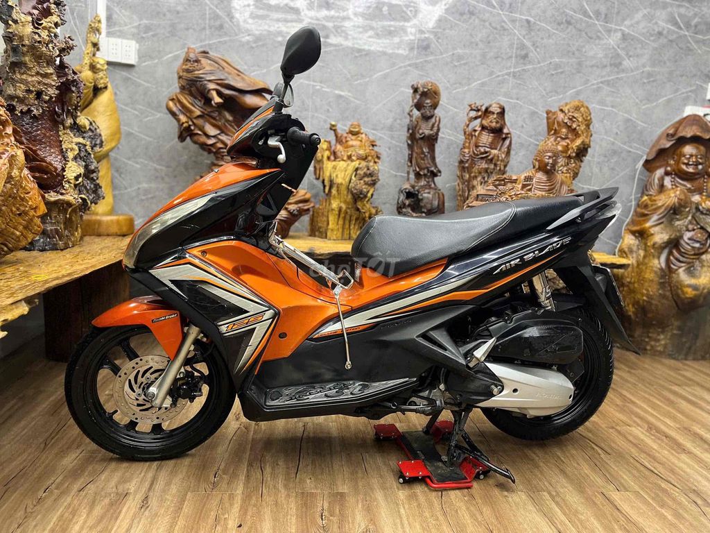 👉Airblade 2015 chính chủ biển SG khoá smartkey. Mua bán Xe máy tại Quận 7 Tp Hồ Chí Minh được đăng bởi Xe Cũ Hiếu CT hình 7