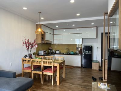 Căn hộ 76 m² · 2 PN · Đường Nguyễn Hữu Thọ