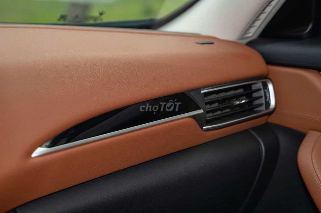 Maserati Levante 2020  - 45000 km. Mua bán Ô tô tại Quận 1 Tp Hồ Chí Minh được đăng bởi FatCar Auto hình 13