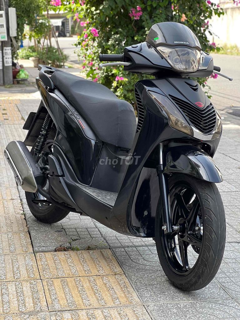 sh150i lên full áo ý. Mua bán Xe máy tại Thành phố Vũng Tàu Bà Rịa - Vũng Tàu được đăng bởi Xe Máy Phạm Tuấn hình 1