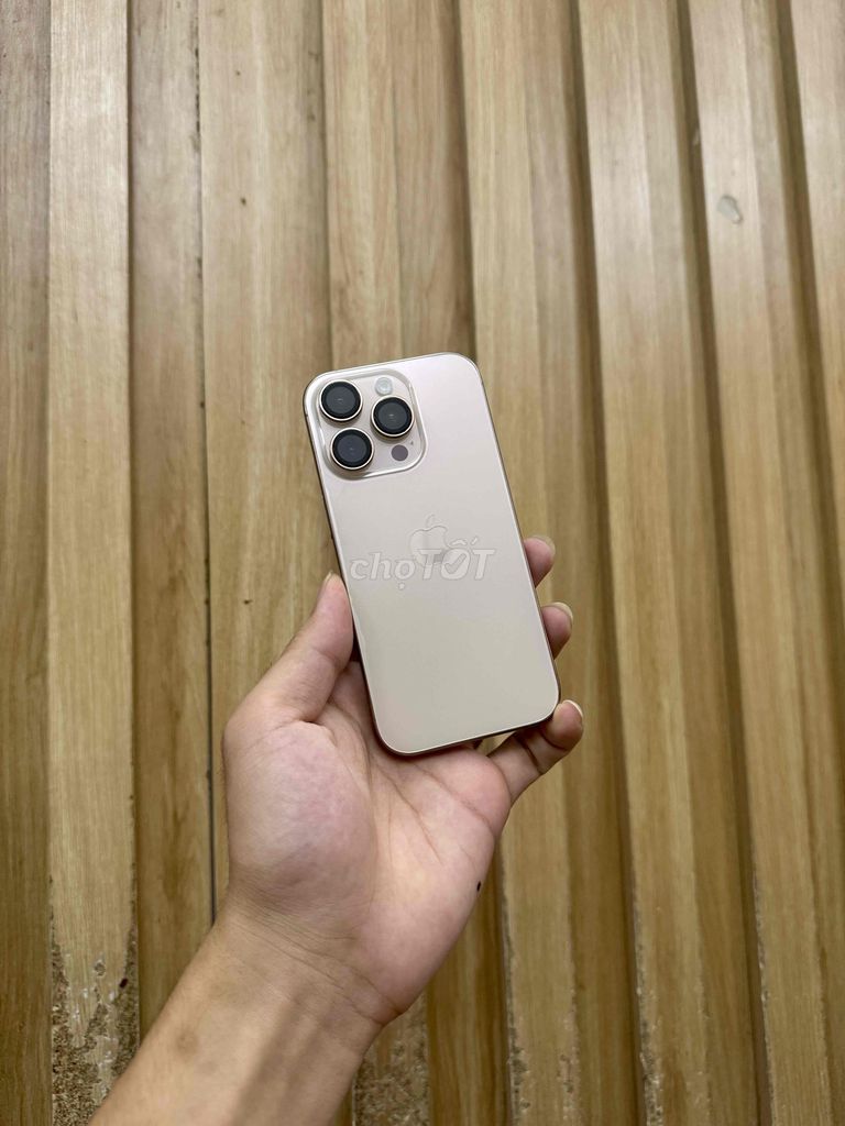 iPhone 16 Pro 128GB Vàng Đã sử dụng. Mua bán Điện thoại tại Quận Đống Đa Hà Nội được đăng bởi Nguyễn Đức  hình 1