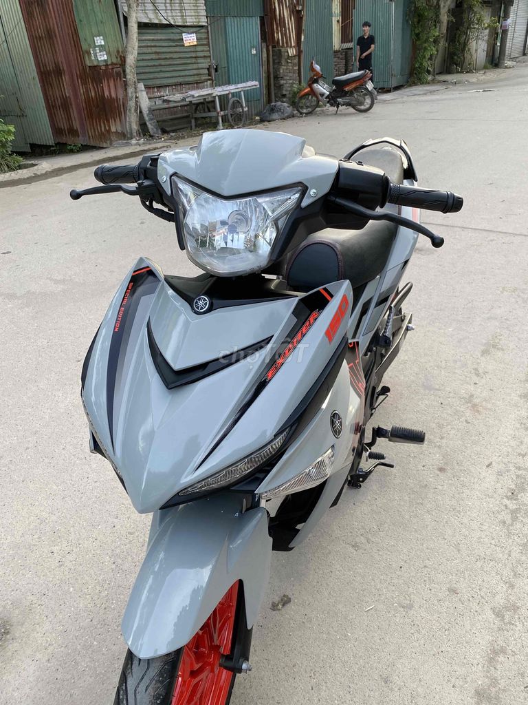 Yamaha Exciter 150 nguyên bản xe đẹp máy zin 100%. Mua bán Xe máy tại Quận Nam Từ Liêm Hà Nội được đăng bởi tuấn hình 2