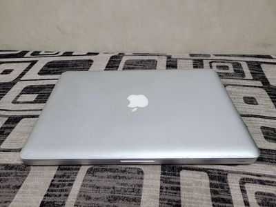 Macbook pro 2011 13 inch MC775 i5 2.3g 4g 500g