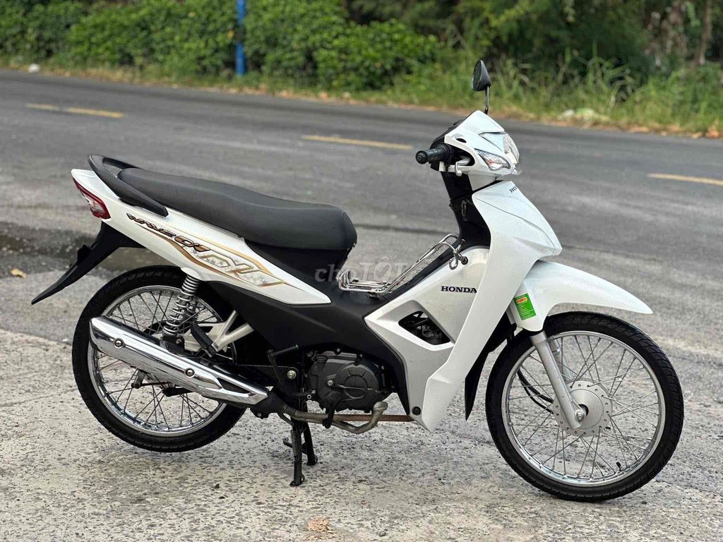Honda Wave A110 2022 Trắng 10000 km. Mua bán Xe máy tại Huyện Thạnh Phú Bến Tre được đăng bởi XE MÁY MINH TÂN hình 2
