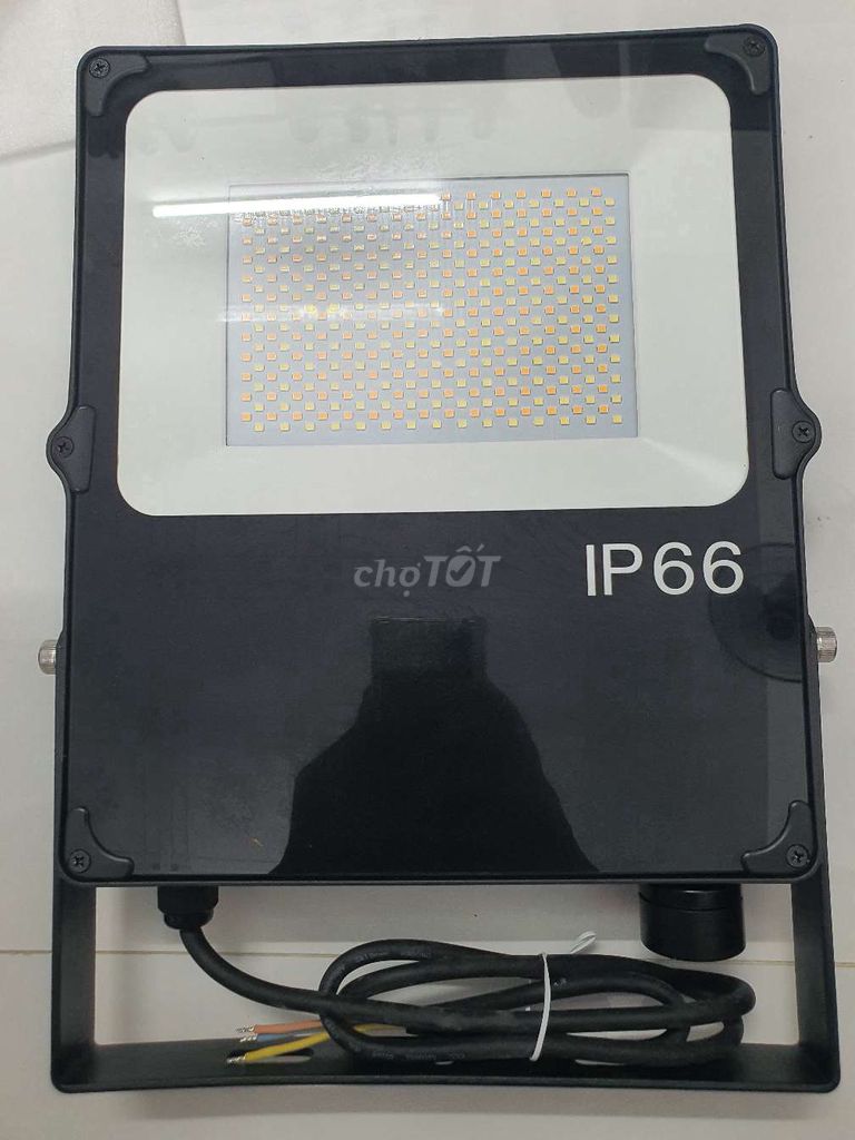 Đèn pha LED MF-LFA-YWT200G100. Mua bán Đèn tại Quận Bình Thuỷ Cần Thơ được đăng bởi Mionho hình 1