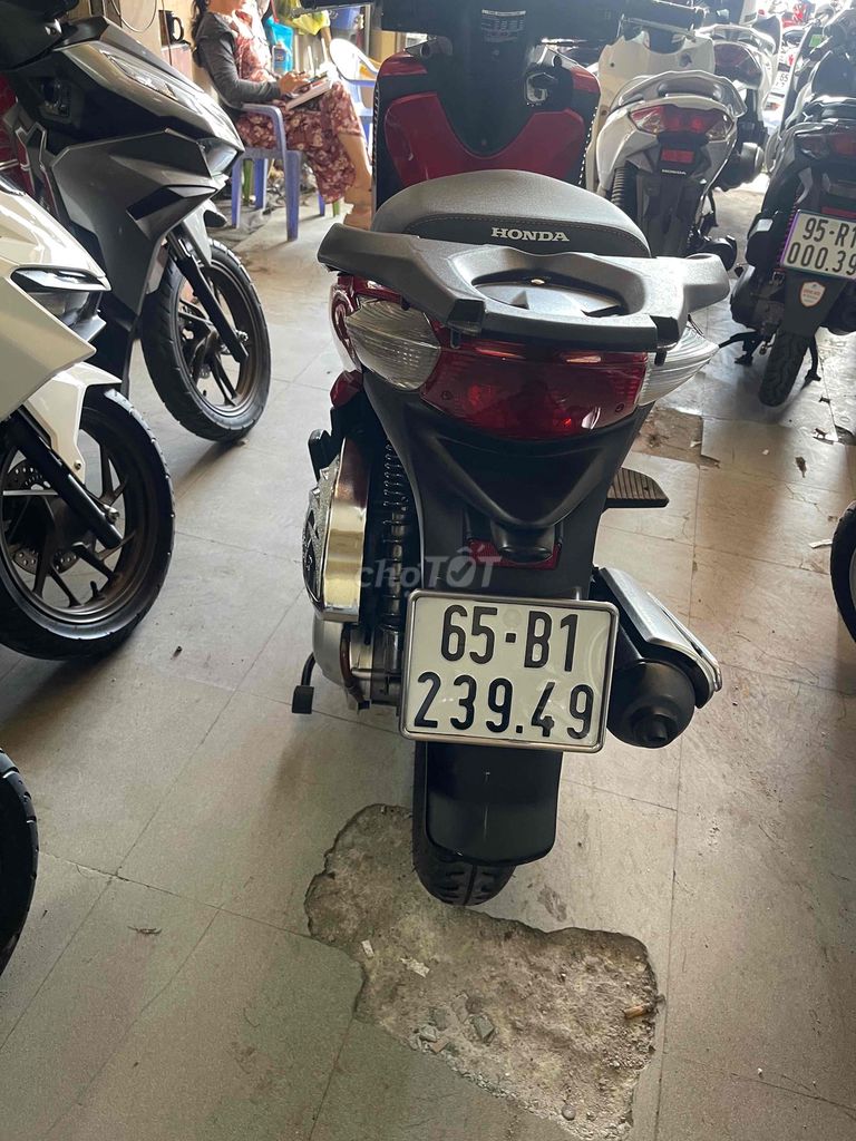 Honda SH Việt  lên ý  150 xe keng bs đẹp. Mua bán Xe máy tại Quận Ninh Kiều Cần Thơ được đăng bởi Cửa Hàng xe máy Hoàng Hải hình 6