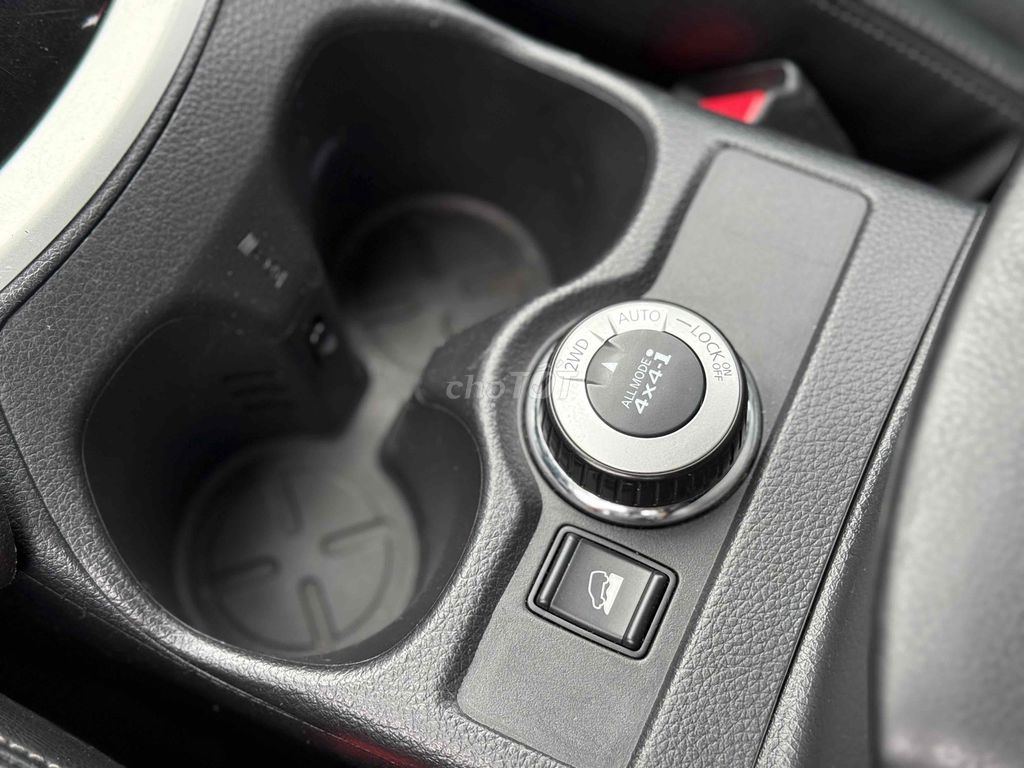 Nissan X trail 2017 2.5 SV 4WD Premium - 11 km. Mua bán Ô tô tại Quận Cầu Giấy Hà Nội được đăng bởi Tuấn Hưng hình 13