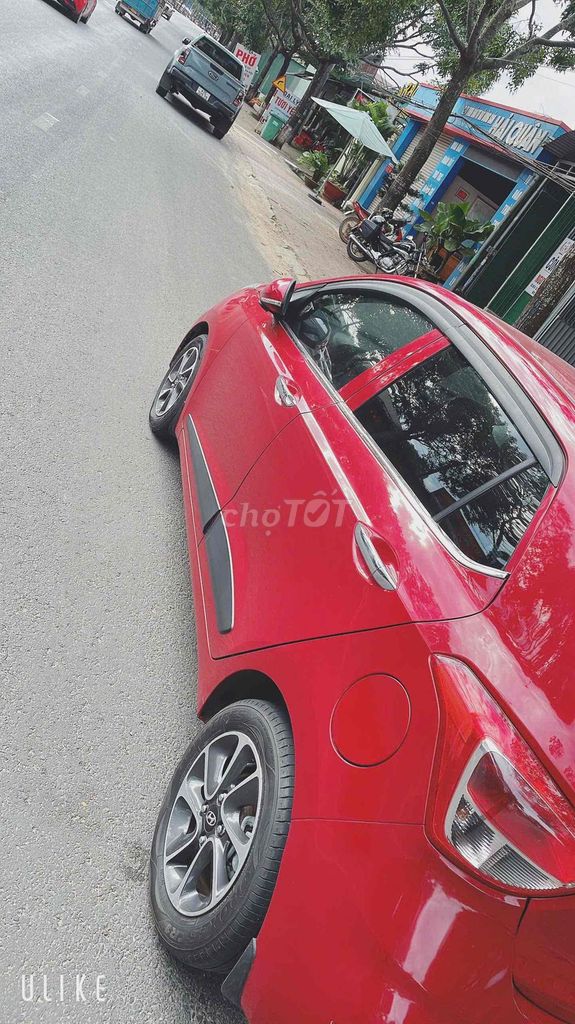 Hyundai Grand i10 Đỏ Số tự động 5 chỗ. Mua bán Ô tô tại Huyện Krông Năng Đắk Lắk được đăng bởi Đình Lai hình 1