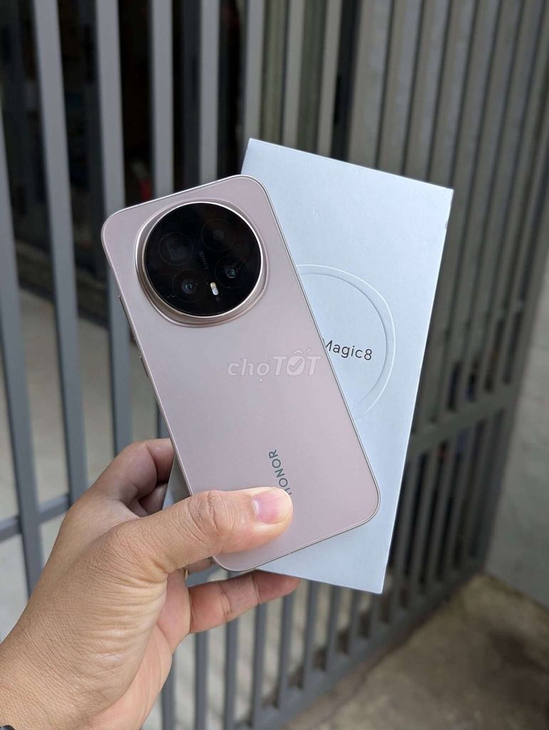 Honor Magic 8 512GB fullbox. Mua bán Điện thoại tại Thành phố Thủ Dầu Một Bình Dương được đăng bởi ChenYao hình 1