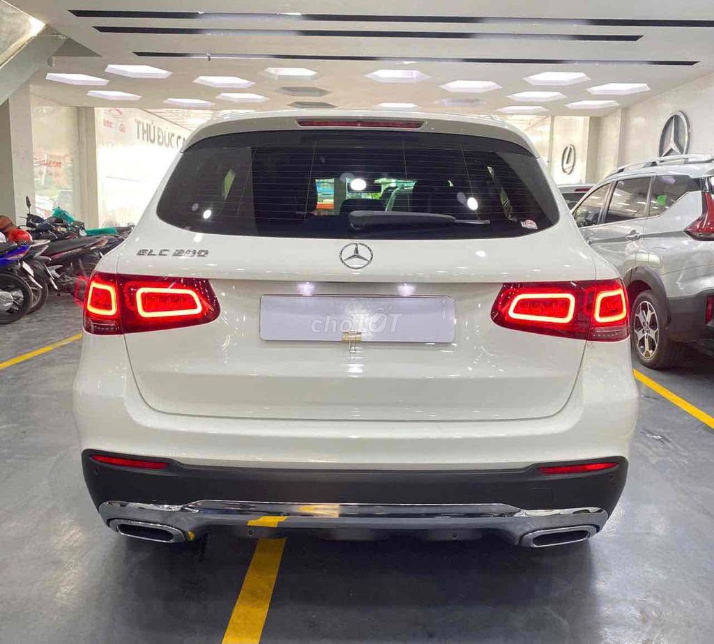 Mercedes Benz GLC 200 2022 Trắng 60000 km. Mua bán Ô tô tại Thành phố Thủ Đức Tp Hồ Chí Minh được đăng bởi Long Auto Vạn Phúc hình 3