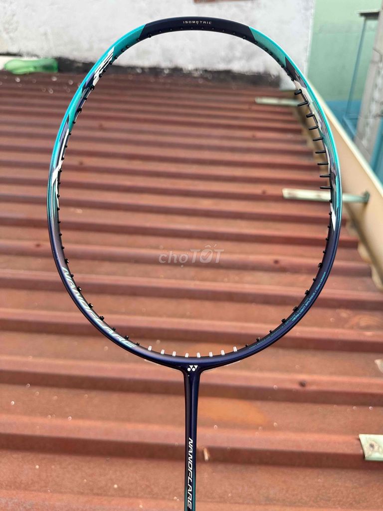 Vợt cầu lông Yonex Nanoflare 700 xanh