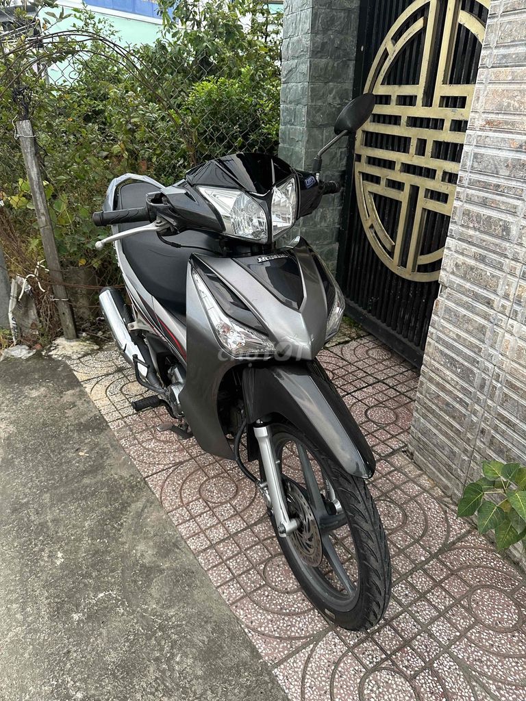 Fu Fi 2015 máy rin chính chủ 65F1 17tr500. Mua bán Xe máy tại Quận Thốt Nốt Cần Thơ được đăng bởi Cầm Đồ Thành Chánh  hình 2