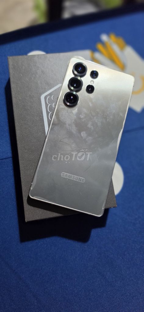 Samsung Galaxy S25Ultra Vàng. Mua bán Điện thoại tại Huyện Tịnh Biên An Giang được đăng bởi Đuc hình 1