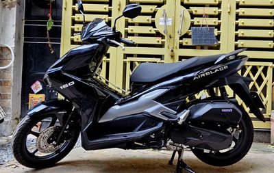 Honda Air Blade 160 ABS 2025 Đen 1500 km. Mua bán Xe máy tại Quận 5 Tp Hồ Chí Minh được đăng bởi phuong tri