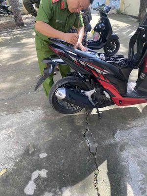 Cần bán vario 150. Mua bán Xe máy tại Huyện Nhà Bè Tp Hồ Chí Minh được đăng bởi Hiếu Hoàng