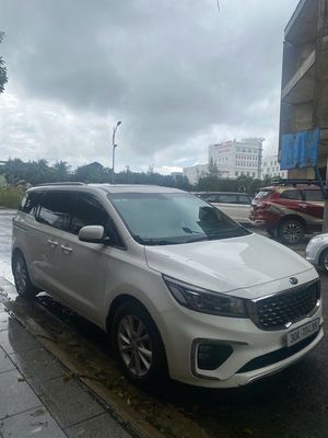 Kia Sedona 2018 2.2L DAT - 11000 km. Mua bán Ô tô tại Quận Hải Châu Đà Nẵng được đăng bởi cao hikosen
