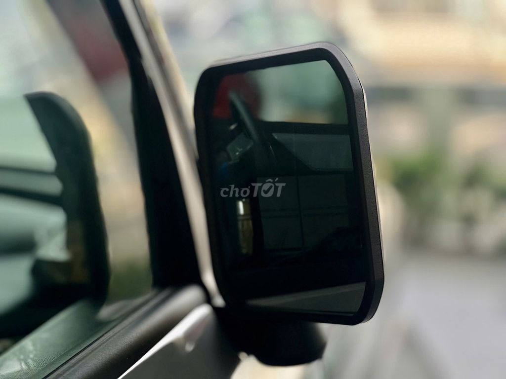 VinFast VF3 2025 màu xám xi măng. Mua bán Ô tô tại Quận 12 Tp Hồ Chí Minh được đăng bởi VinFast An Sương Quốc Lộ 1A hình 9