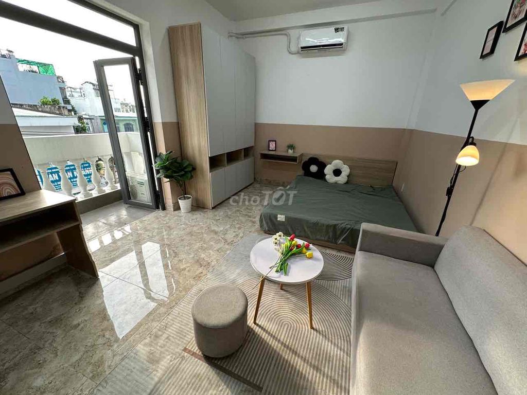 Studio ban công và cửa sổ cao cấp Cityland