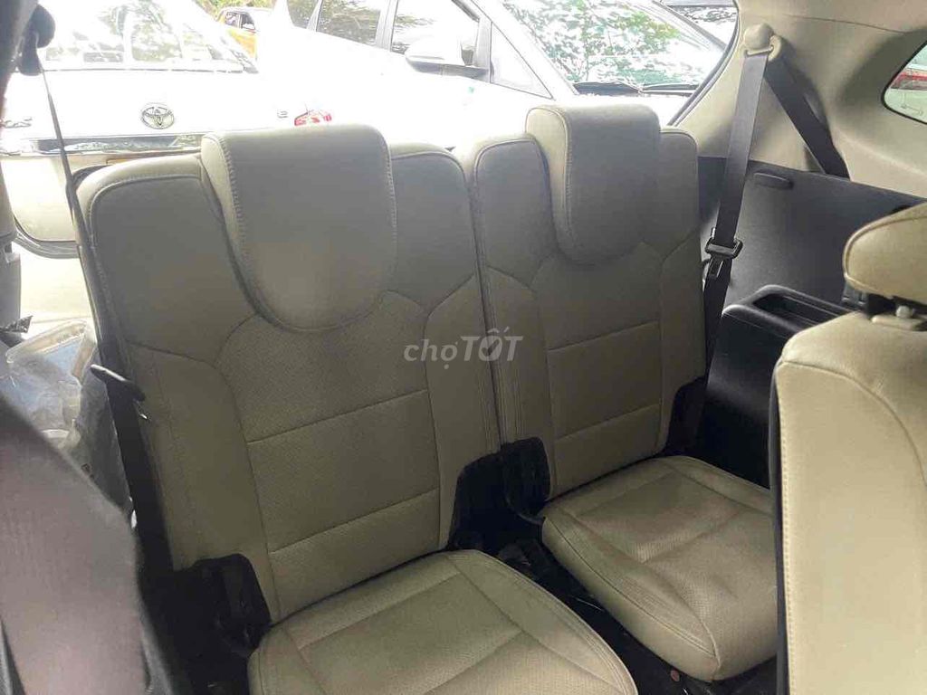 Kia Rondo 2017 2.0 GMT - 80000 km. Mua bán Ô tô tại Quận Liên Chiểu Đà Nẵng được đăng bởi Nguyễn văn an hình 8