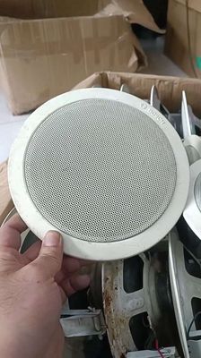 Loa âm trần Bosch, màu trắng sài tốt hàng xịn. Mua bán Tivi, Âm thanh tại Quận 11 Tp Hồ Chí Minh được đăng bởi linh kiện máy tính vương