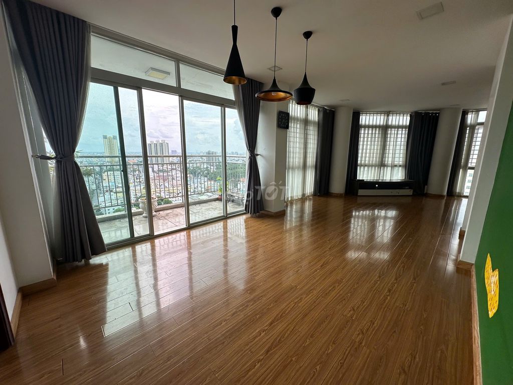 Bán Căn hộ Duplex thông tầng , chung cư 86 Tản Đà Court, Quận 5,