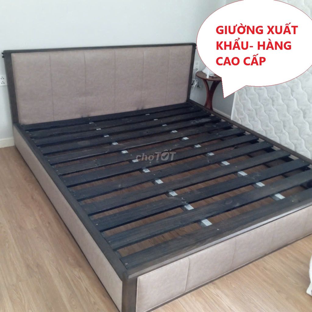 Thanh lý Giường gỗ bọc da 1m8x2m hàng xuất khẩu