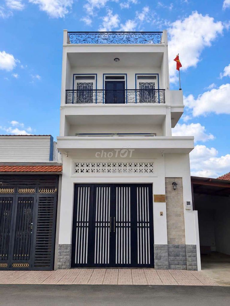 Аренда · 3 комн. · 100 м² · Huyện Hóc Môn, ул. Gần Phan Văn Hớn