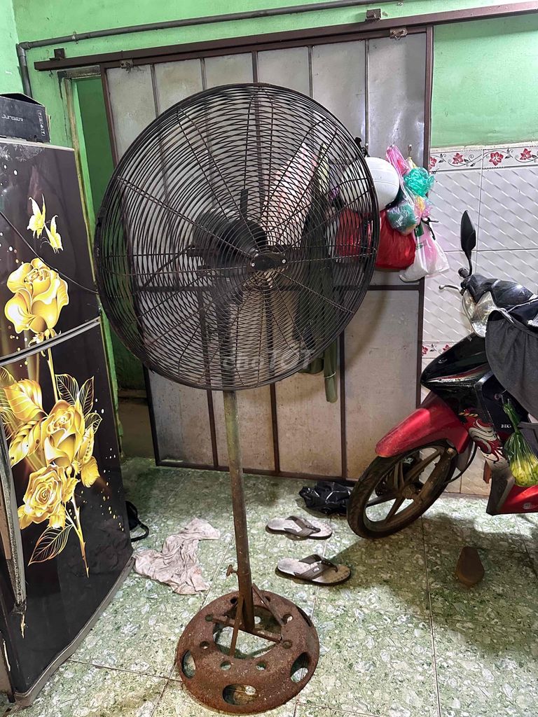 Quạt công nghiệp cỡ Đại. Mua bán Quạt tại Quận Bình Tân Tp Hồ Chí Minh được đăng bởi tường vy hình 1