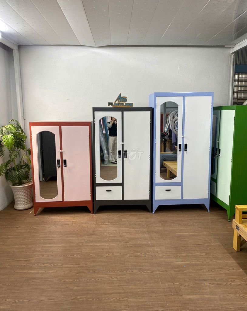 Tủ Sắt Tủ Sắt Tủ Sắt Tủ Sắt Tủ Sắt Tủ Sắt Tủ Sắt. Mua bán Tủ, kệ gia đình tại Thành phố Tân An Long An được đăng bởi Xưởng Nội Thất Sài Gòn  hình 1