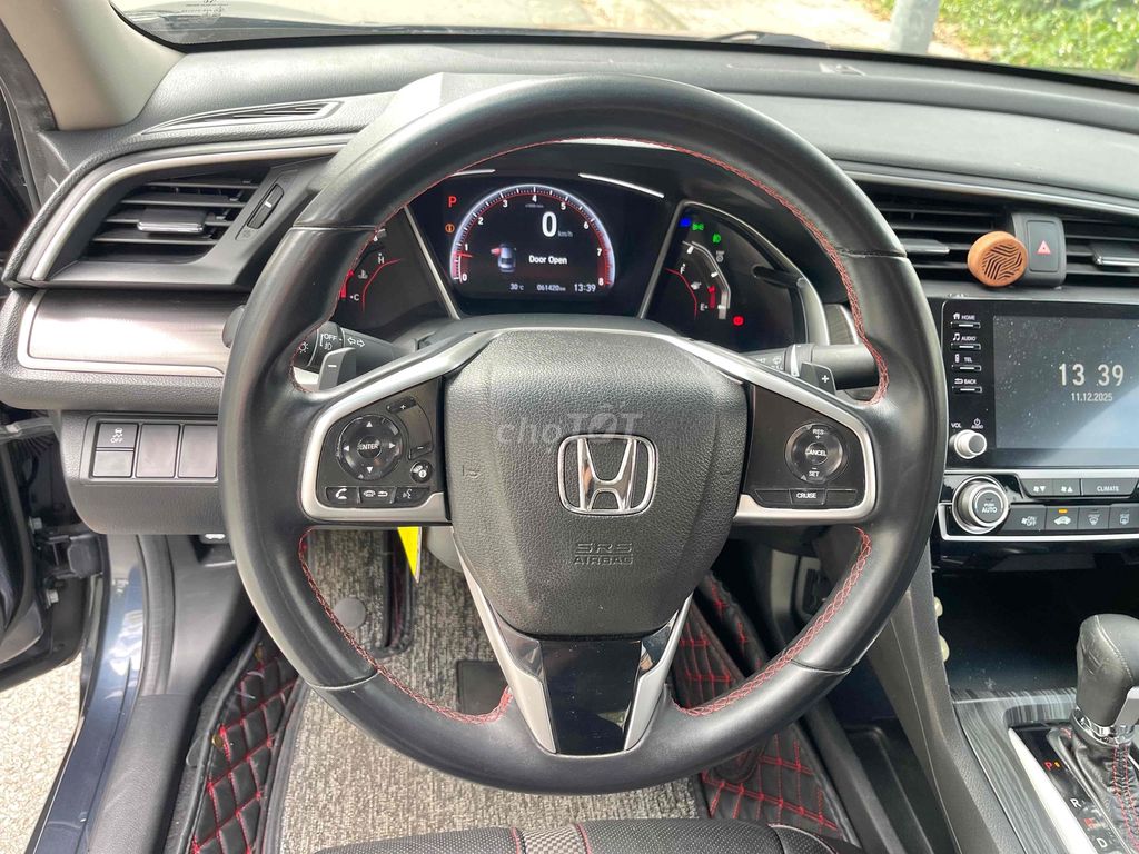 Honda Civic 2019 RS 61000 km, full hãng, odo chuẩn. Mua bán Ô tô tại Thành phố Thuận An Bình Dương được đăng bởi Nguyễn Duy Truyền hình 9