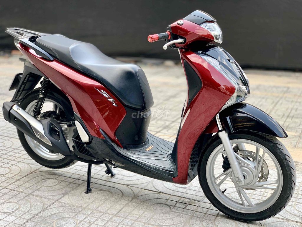 Honda SH 125i CBS 2019 Красный 18000км Отличное состояние родной мотор