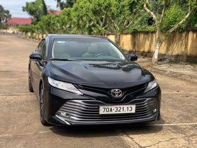 Toyota Camry 2021 2.5 Q nhập Thái. Mua bán Ô tô tại Thành phố Long Khánh Đồng Nai được đăng bởi Mr hiếu