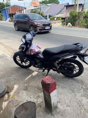 Xe côn tay Honda Winner. Mua bán Xe máy tại Huyện Châu Thành An Giang được đăng bởi Nguyễn Minh Hùng