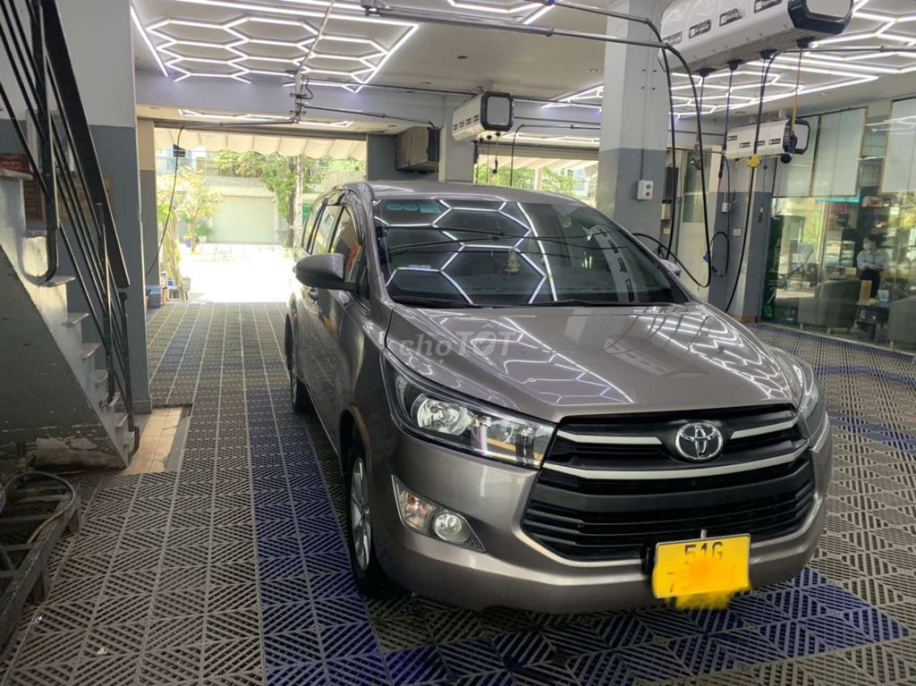 Toyota Innova tháng12/2018