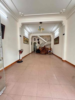 Rent · 6 bd · 95 м² · Quận Hải Châu, ул. Đường Lê Đình Lý