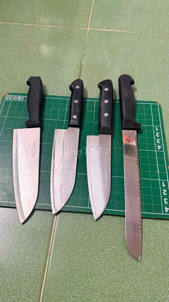 Combo 4 dao làm bếp. Mua bán Dụng cụ nhà bếp tại Huyện Bình Chánh Tp Hồ Chí Minh được đăng bởi LƯỠI THÉP HỒI SINH hình 1