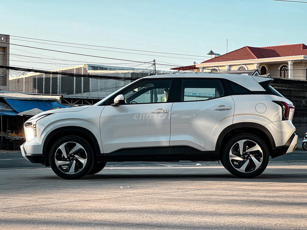 MITSUBISHI XFORCE HỖ TRỢ GÓI VAY 85% LÃI CHỈ 7.5%. Mua bán Ô tô tại Quận 11 Tp Hồ Chí Minh được đăng bởi Hữu Lanh hình 2