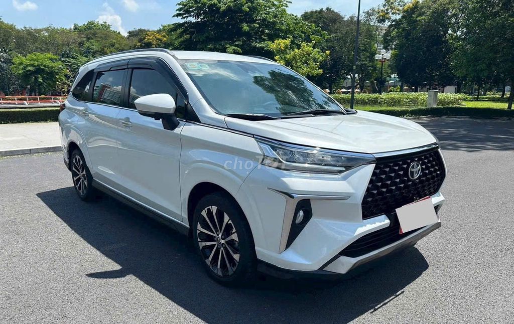 Toyota Veloz Cross 2022 CVT Top hỗ trợ ngân hàng. Mua bán Ô tô tại Thành phố Thủ Dầu Một Bình Dương được đăng bởi Oto An Suong hình 2